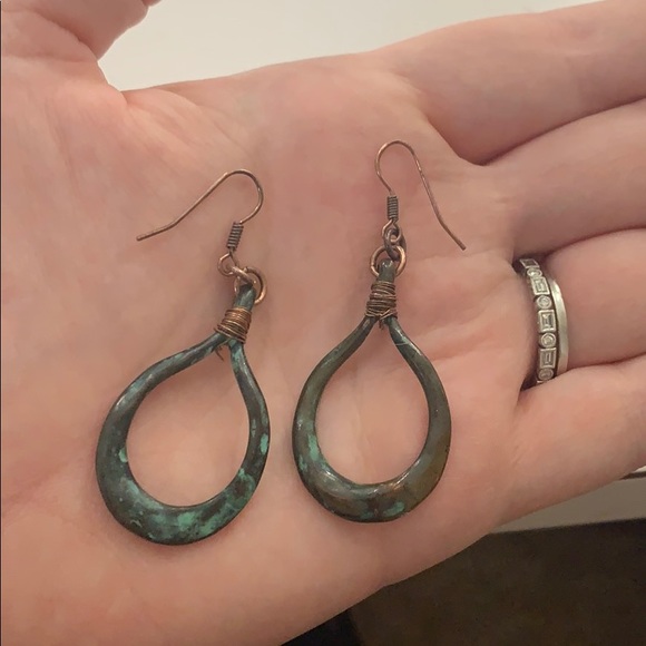 Earrings - Picture 2 of 2